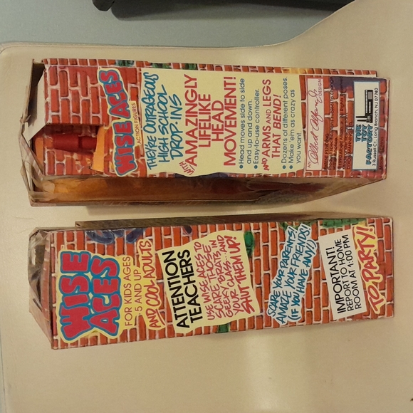 Wise Aces action figures with an Attitude - Picture 3 of 3